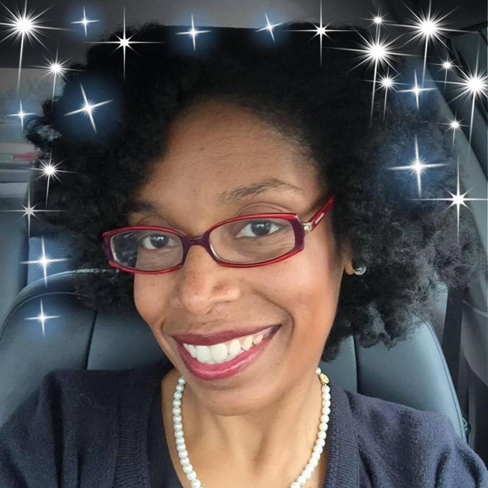 Meet your Posher, Crystal